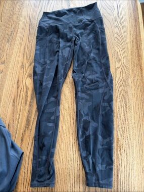 Medium   camo leggings with pockets